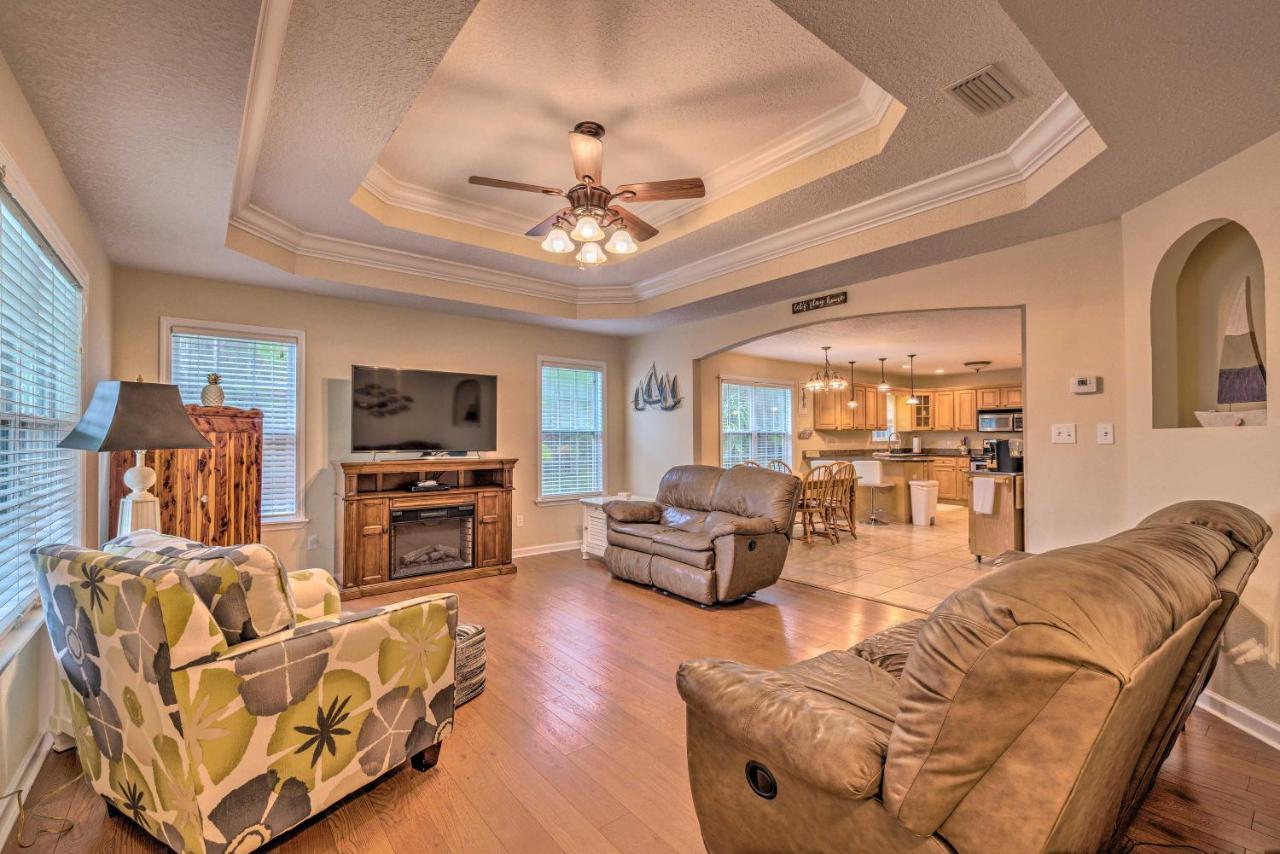 Вилла Honeys Hideout Less Than 1 Mile To River Access! Steinhatchee Экстерьер фото