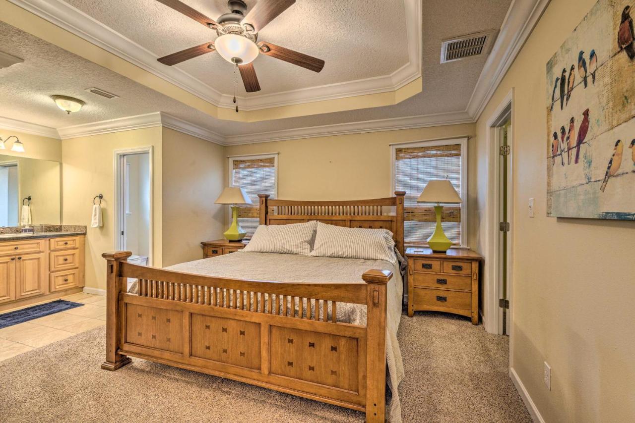 Вилла Honeys Hideout Less Than 1 Mile To River Access! Steinhatchee Экстерьер фото