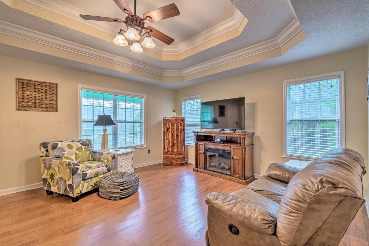 Вилла Honeys Hideout Less Than 1 Mile To River Access! Steinhatchee Экстерьер фото