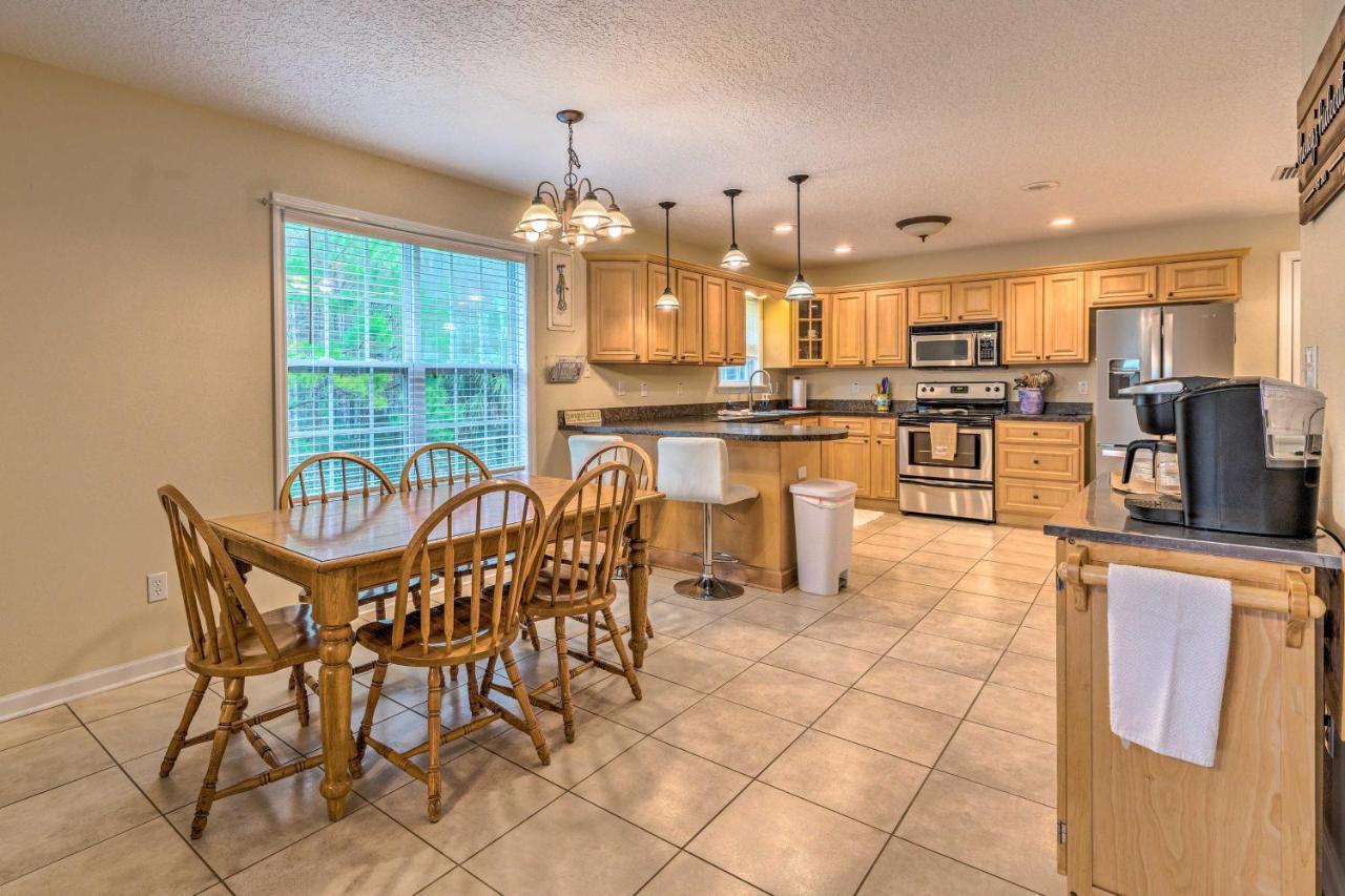 Вилла Honeys Hideout Less Than 1 Mile To River Access! Steinhatchee Экстерьер фото